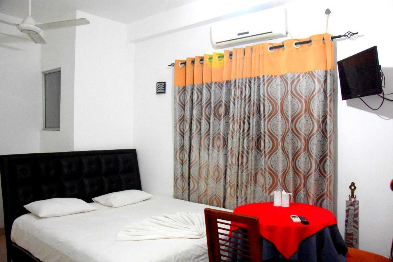 Happy Leoni Hotel Anuradhapura Zewnętrze zdjęcie